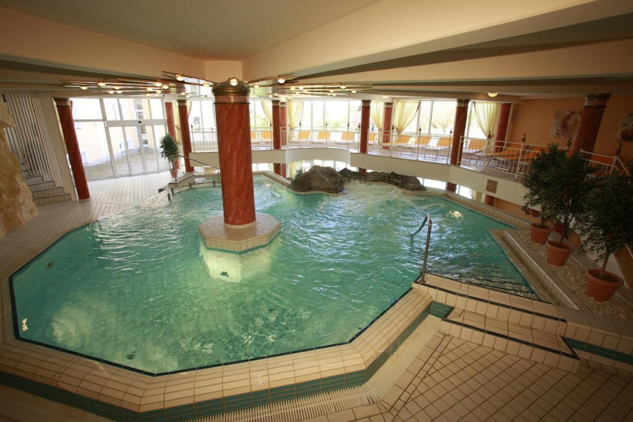 Thermenhotel Viktoria Бад Грисбах Екстериор снимка