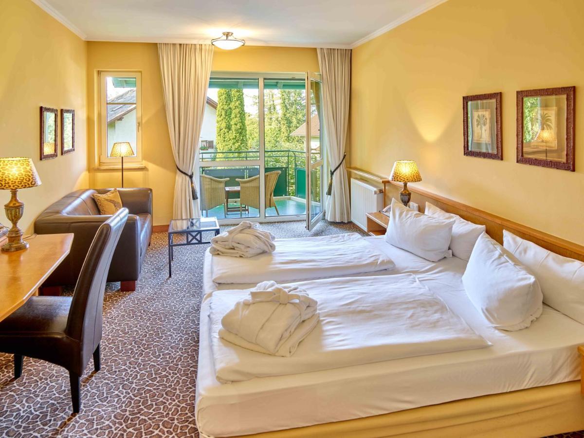 Thermenhotel Viktoria Бад Грисбах Екстериор снимка
